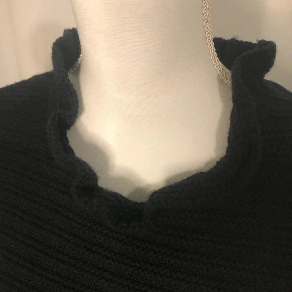 Madewell Black Ruffled Neck Merino Wool/ Cotton Ribbed Knit Pullover Sweater - Picture 6 of 11